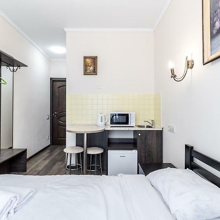 Opera House Apartment 2 Lviv Eksteriør billede